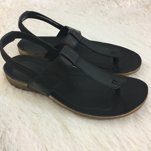 Keen Shoes - Keen black sandals
